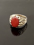 Sterling silver vintage ring with carnelian
