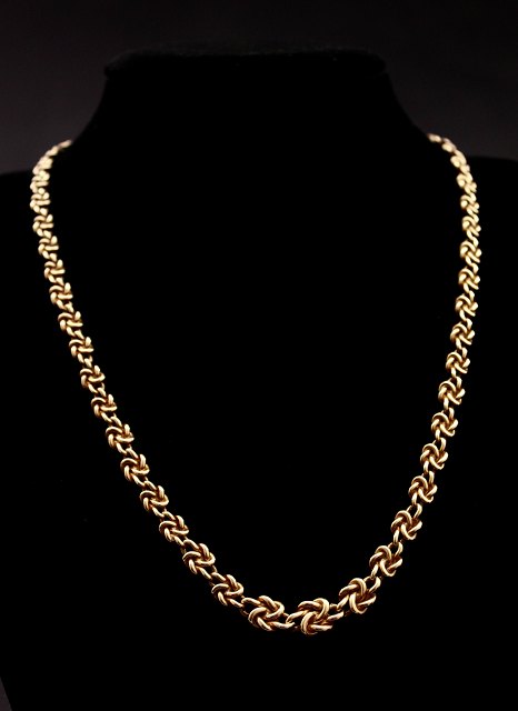 14 carat gold knot necklace