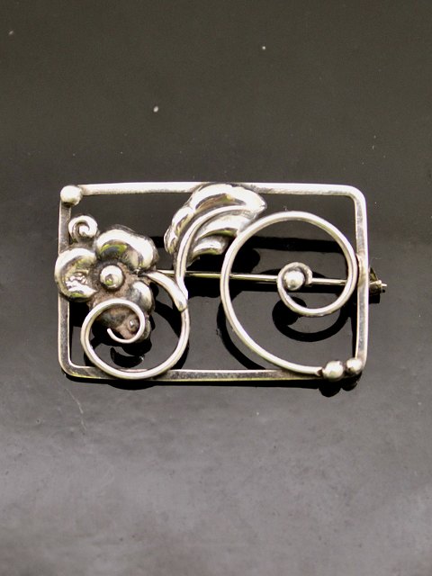 Art Deco brooch  830 silver