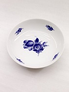 Royal Copenhagen bl blomst fad 10/8060 solgt