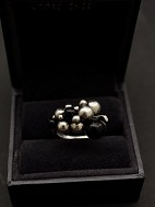 Georg Jensen sterling silver Moonlight Grapes ring med sort onyx solgt