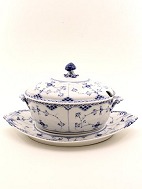 Royal Copenhagen musselmalet terrin 1/718 med underfad