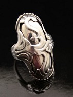 Georg Jensen sterling slv ring  med slvkugle    # 18 moonlight blossom