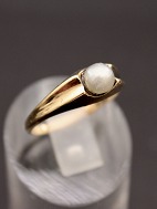 8 karat guldring med gte perle