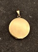 8 carat gold medallion