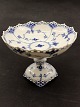 Royal Copenhagen blue fluting full lace centerpiece 1/1020