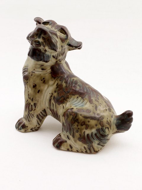 Royal Copenhagen 20129 stoneware dog