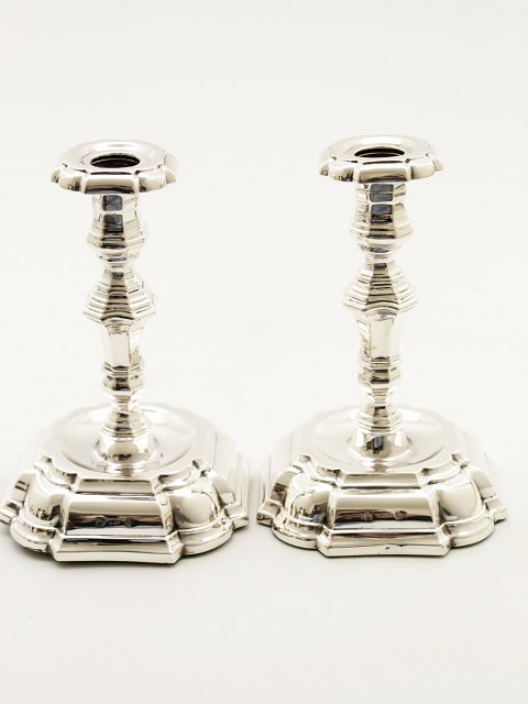 Hugo Grün a pair of candlesticks of silver baroque