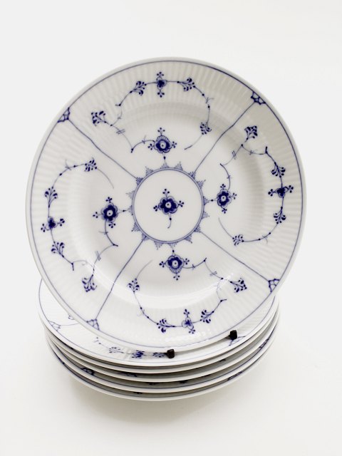 Royal Copenhagen blue fluted dish 1/177