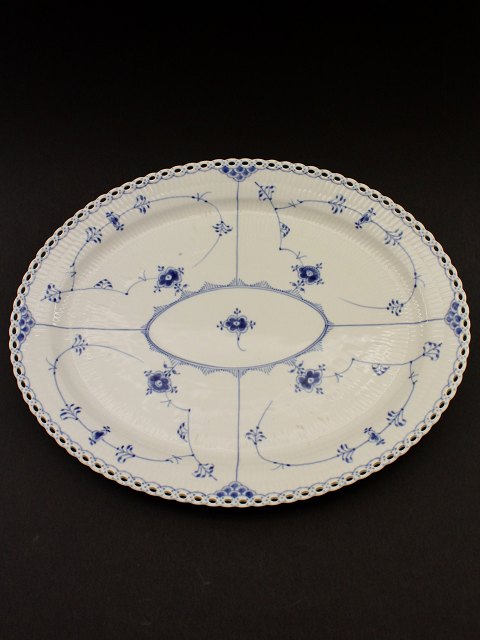 Royal Copenhagen blue fluted full lace dish 1/1149