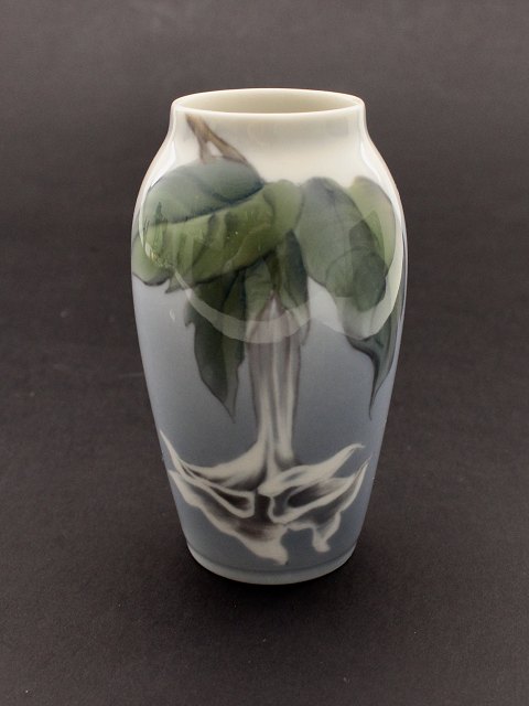 Royal Copenhagen Art Nouveau vase 2687/8819