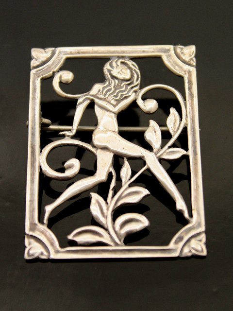 830s art deco brooch