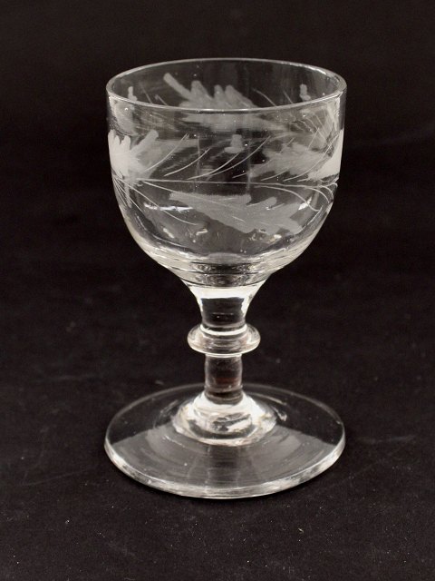 Wine glass