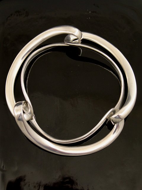 Georg Jensen  infinity armring