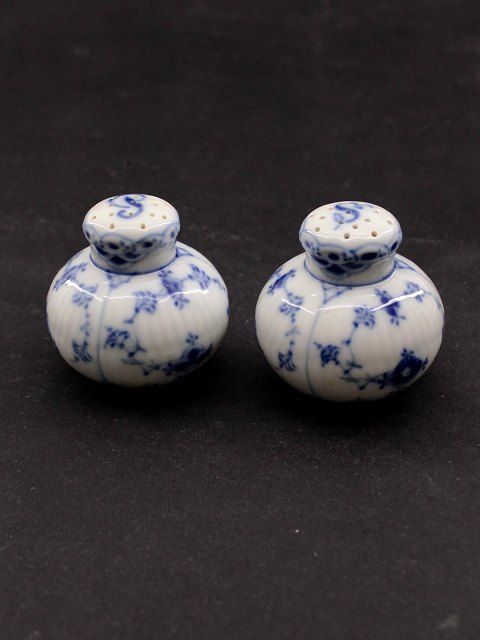 Royal Copenhagen blue fluted salt/pepper bottles 1/711 !/712