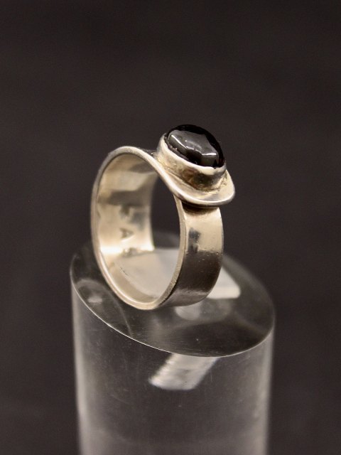 Sterling silver ring with amethyst