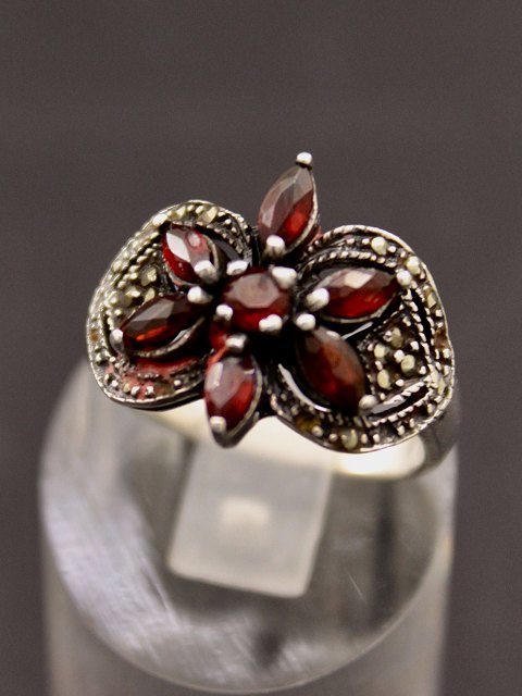 Sterling silver ring with garnets